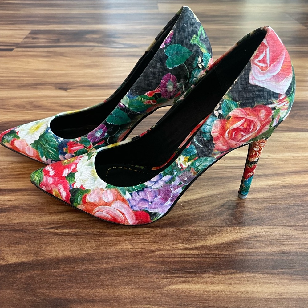 Chinese Laundry Red and Pink Floral Heels